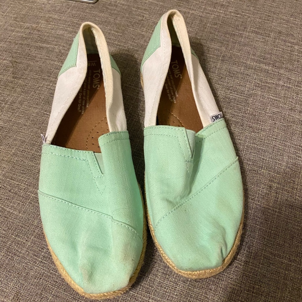 Mint toms